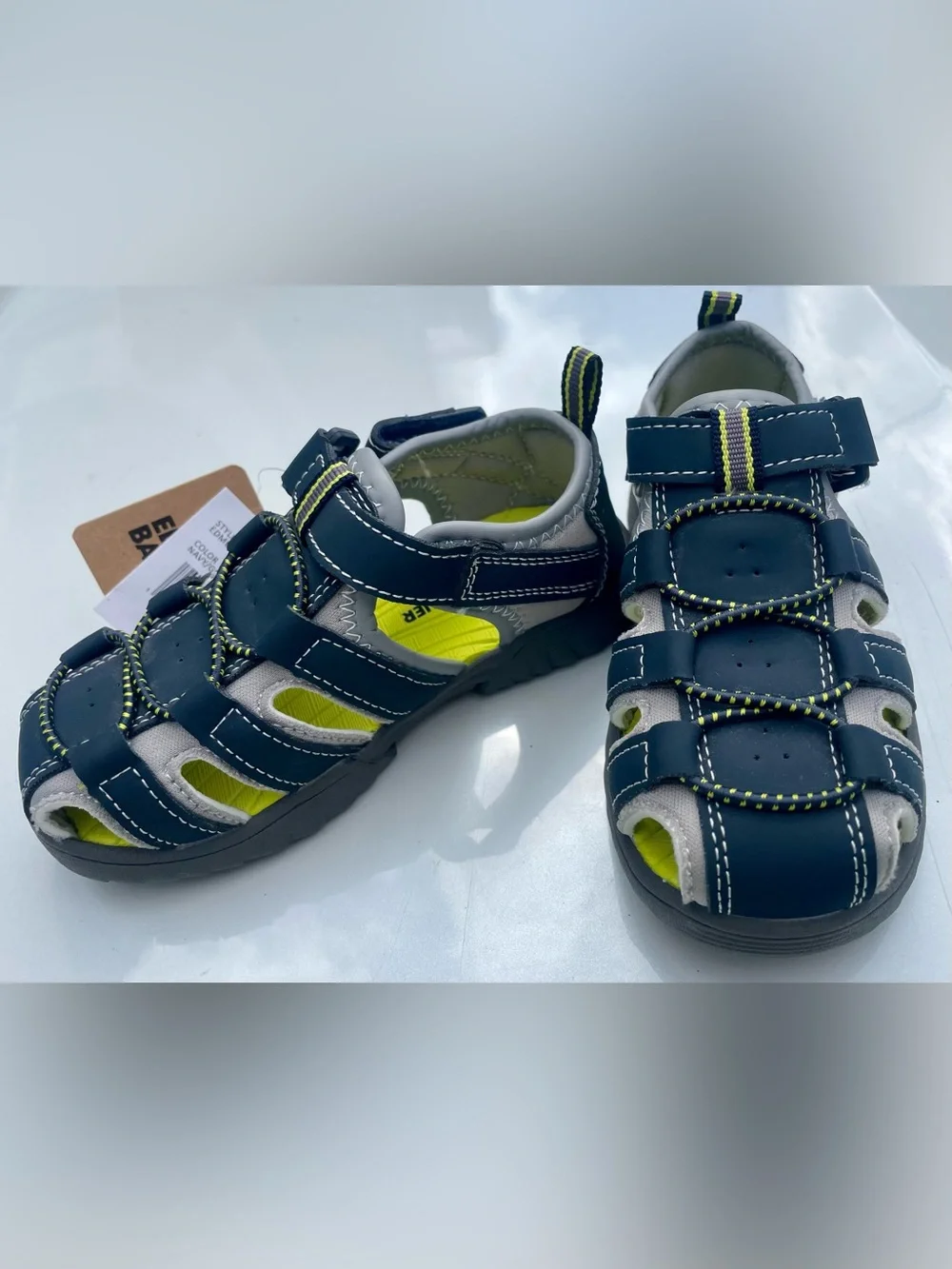 Eddie Bauer Edmund T Closed Toe Sandals